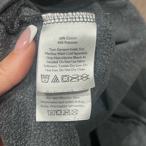 Eddie Bauer Men's Crewneck Pullover - Picture 5 of 7